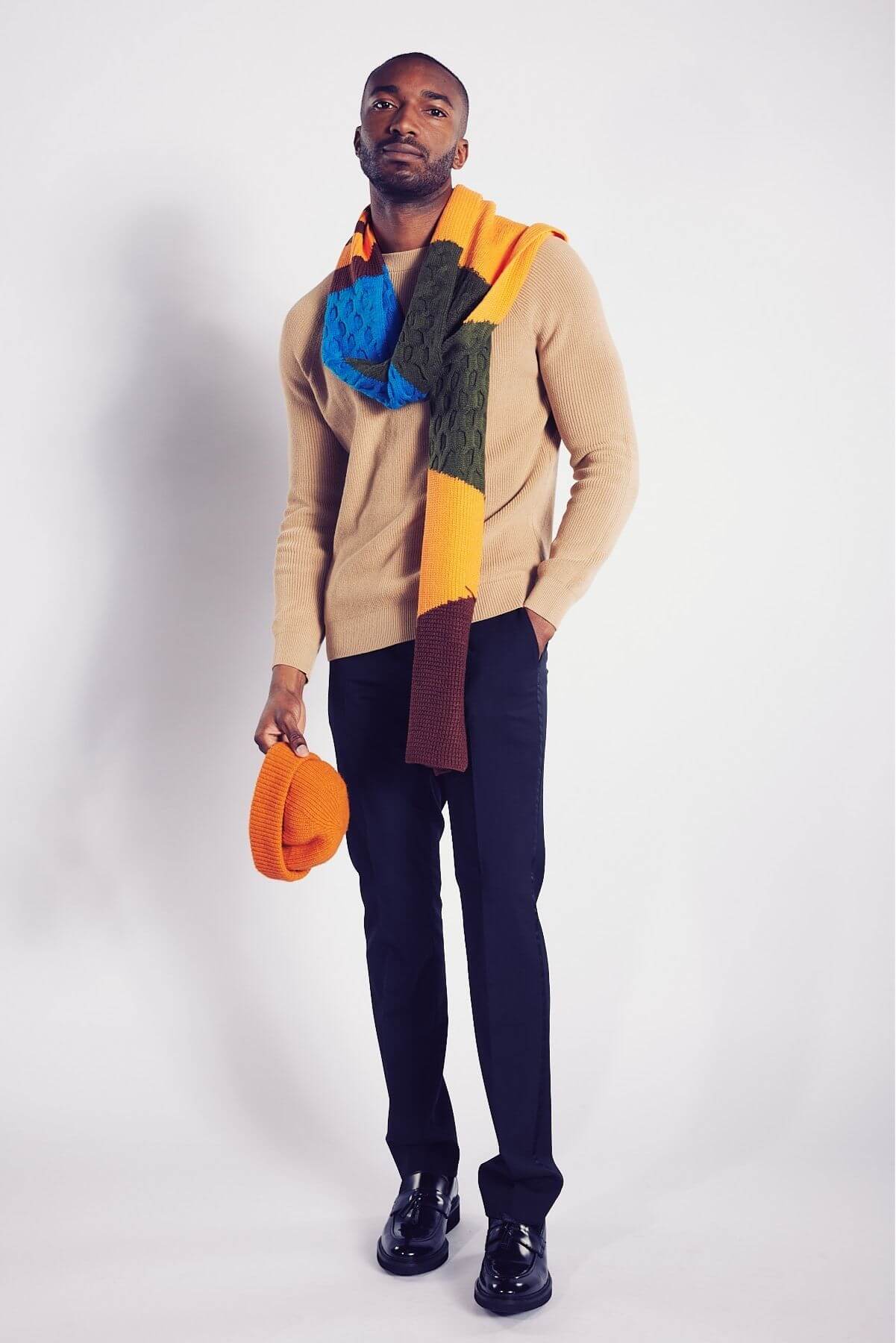 Männermodel in Mode von Zara