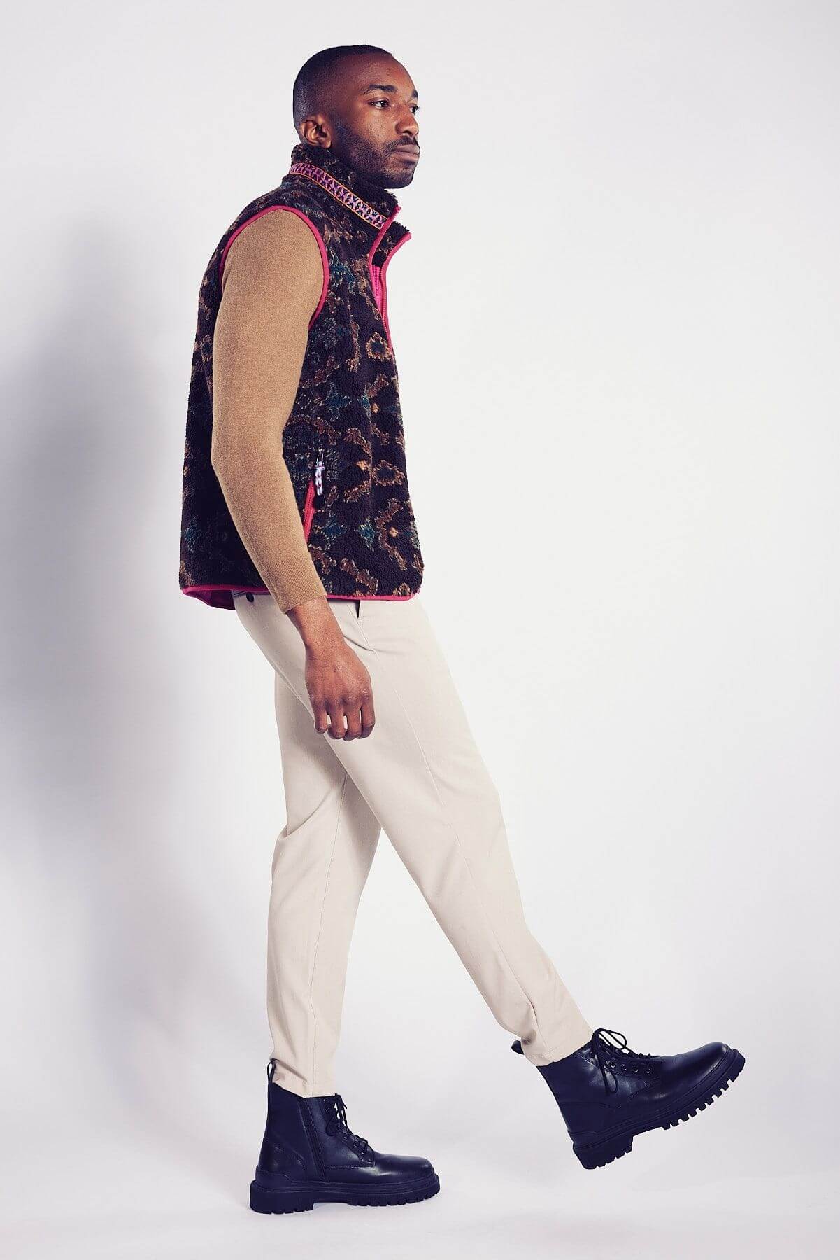 Männermodel in Mode von Zara