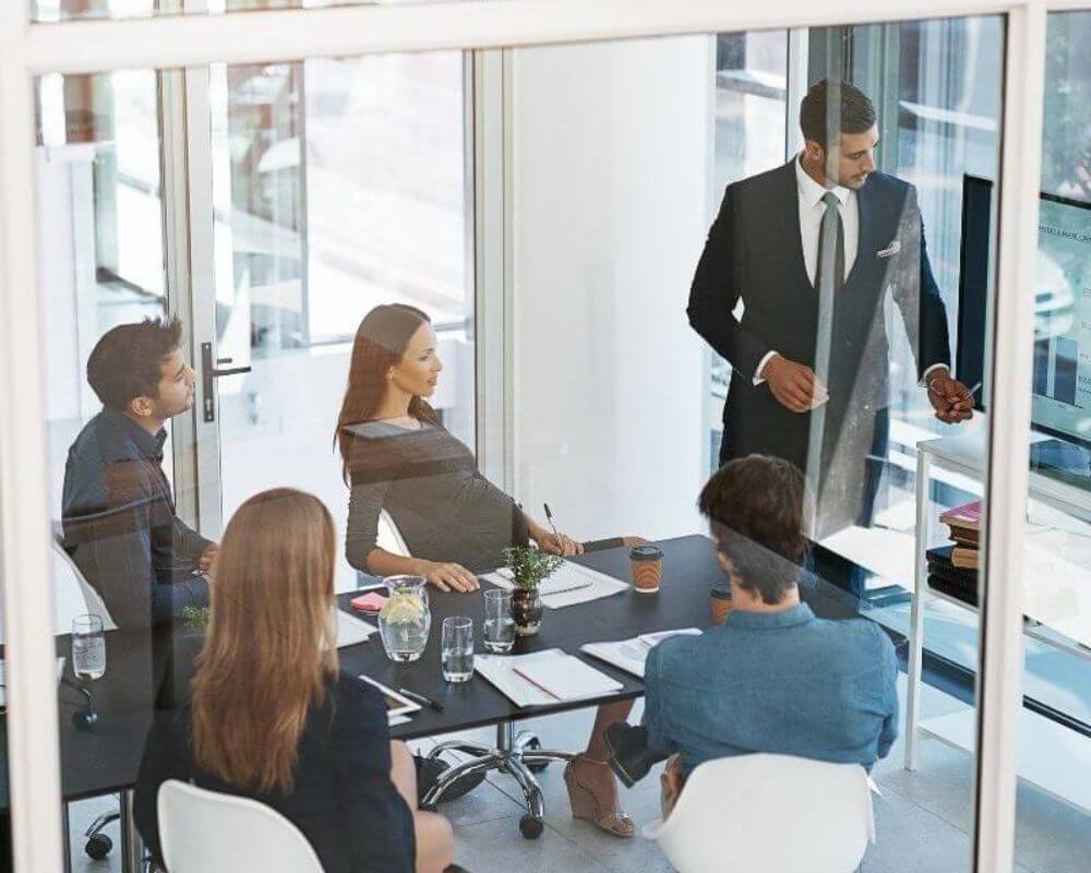 Teammeeting im Office